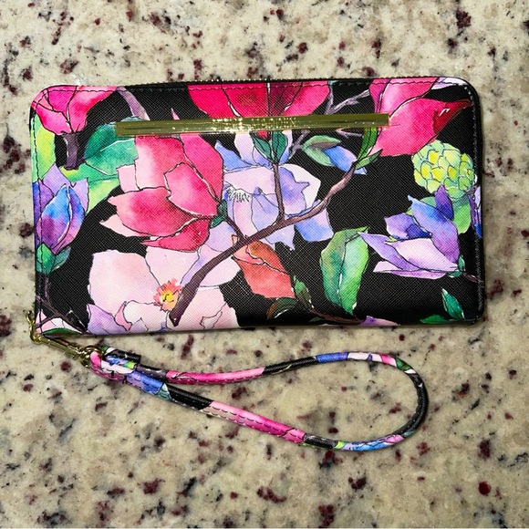 Steve Madden Handbags - NWOT Steven Madden Pink Floral Print Wristlet Wallet Black Faux Leather Clutch